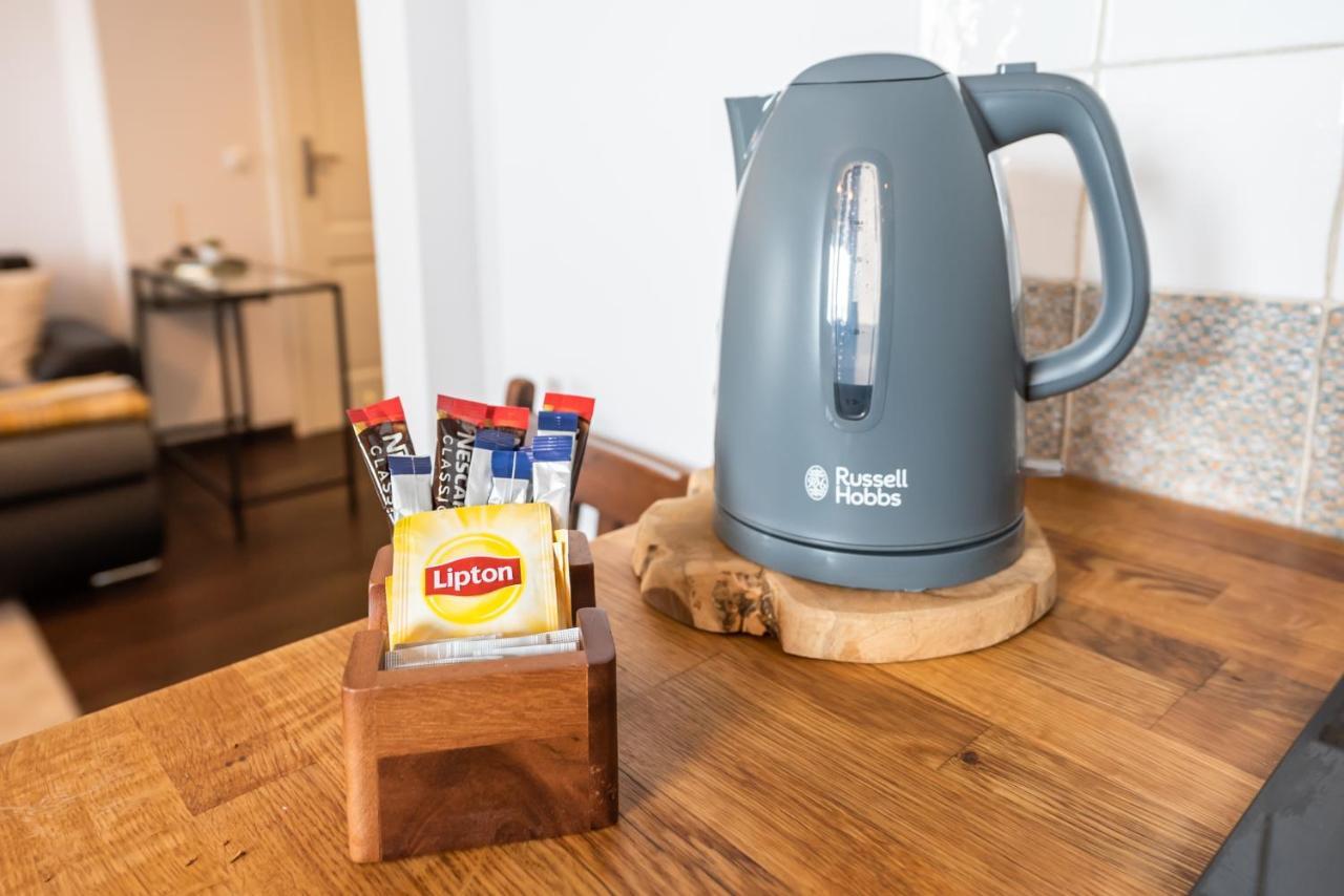 Ochota De Luxe Apartment ワルシャワ エクステリア 写真